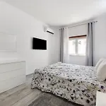 Casa Violeta * לאגוּ‏ש